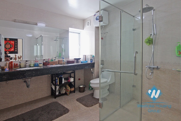Modern house for rent with garden & swimming pool in Tay Ho, Hanoi